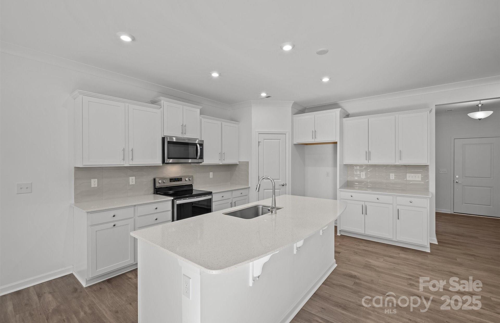 11416 Glasden Road 511