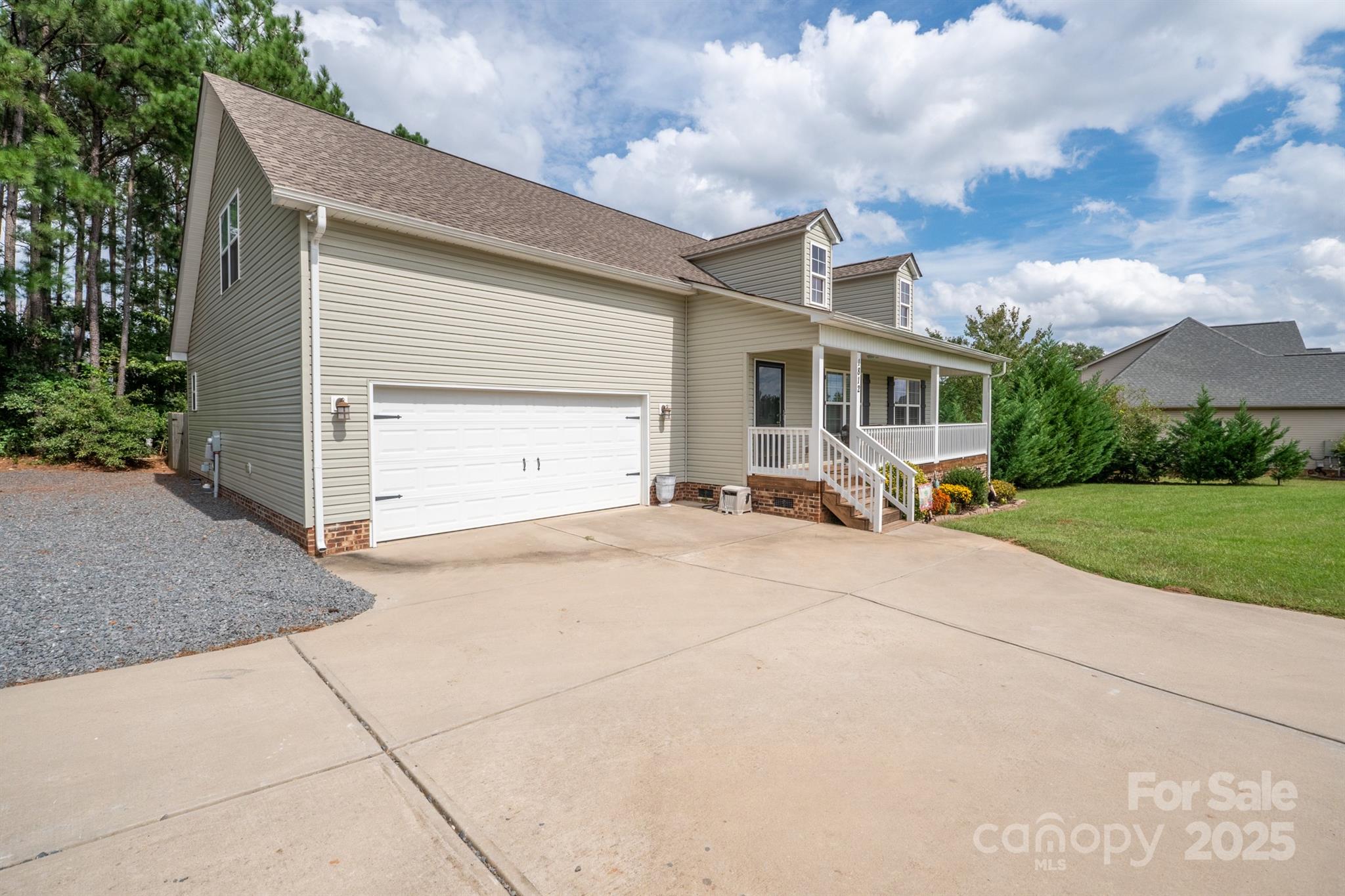 1812 Sam Smith Road