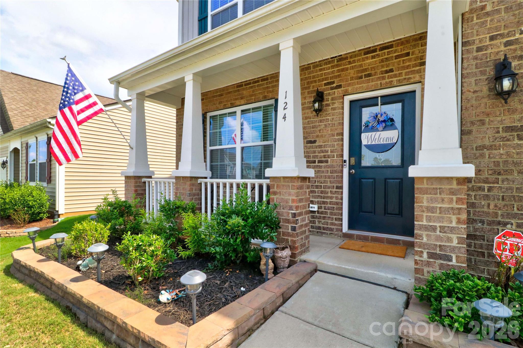 124 Kingsway Drive
