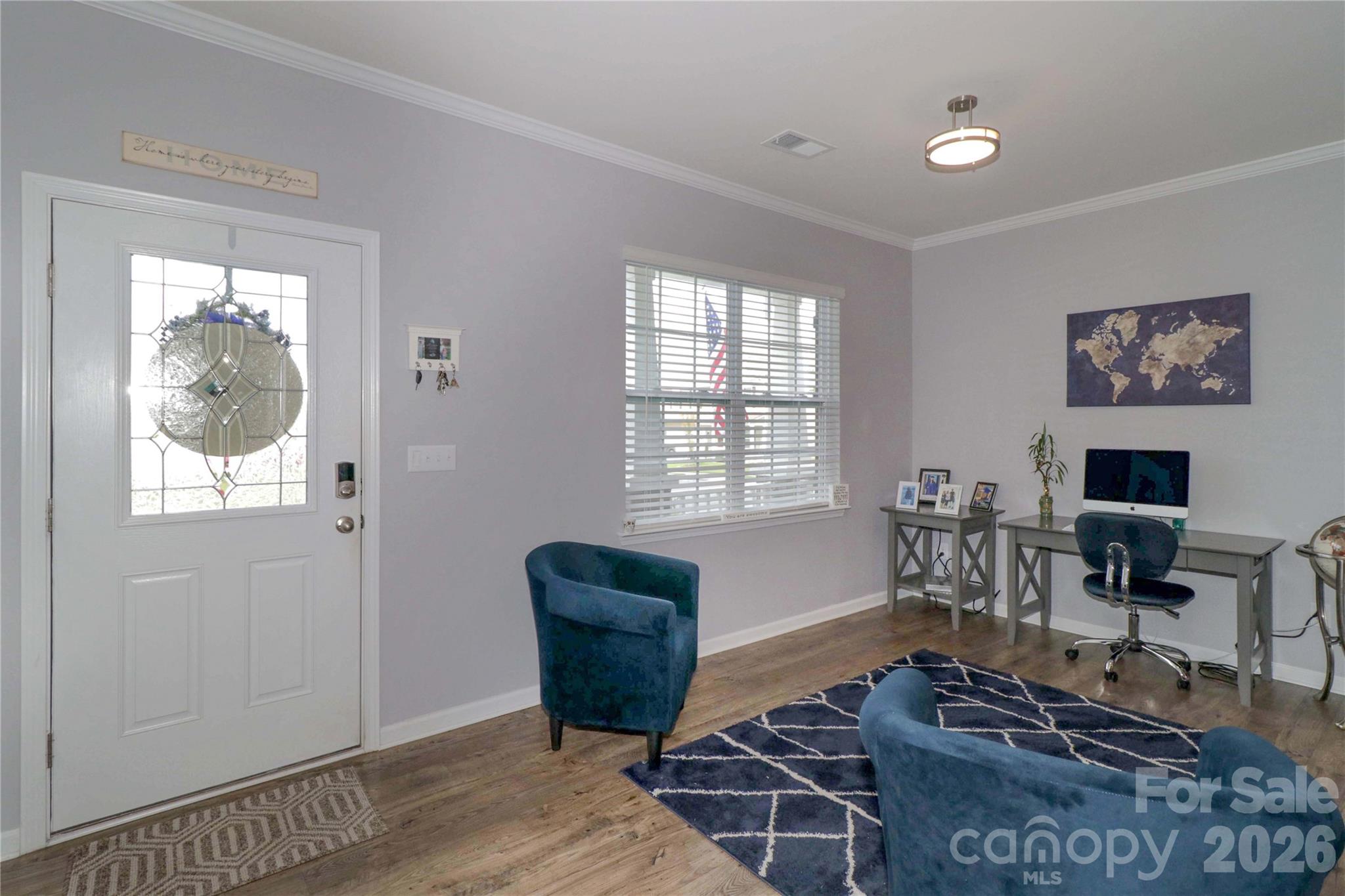 124 Kingsway Drive