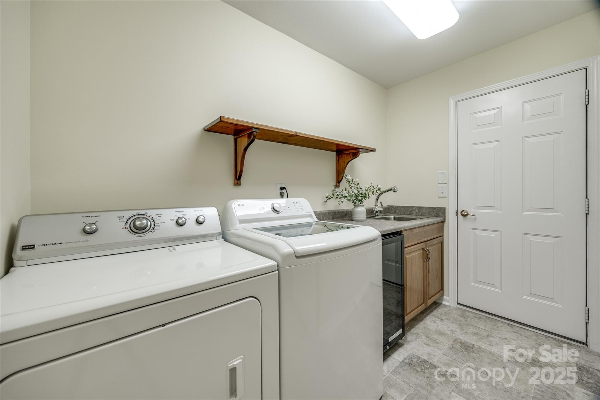 Four Seasons At Gold Hill - Residential