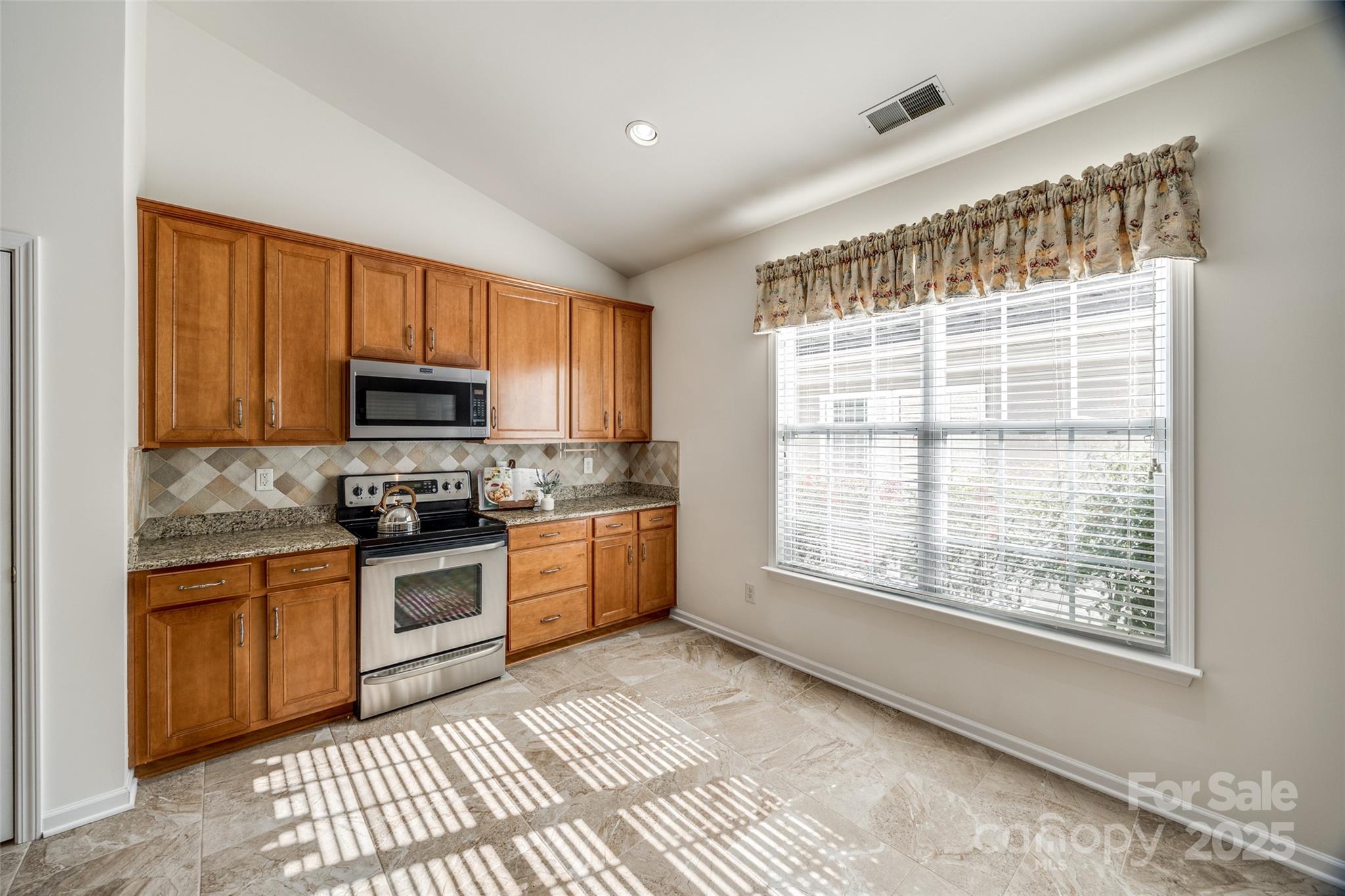 Four Seasons At Gold Hill - Residential