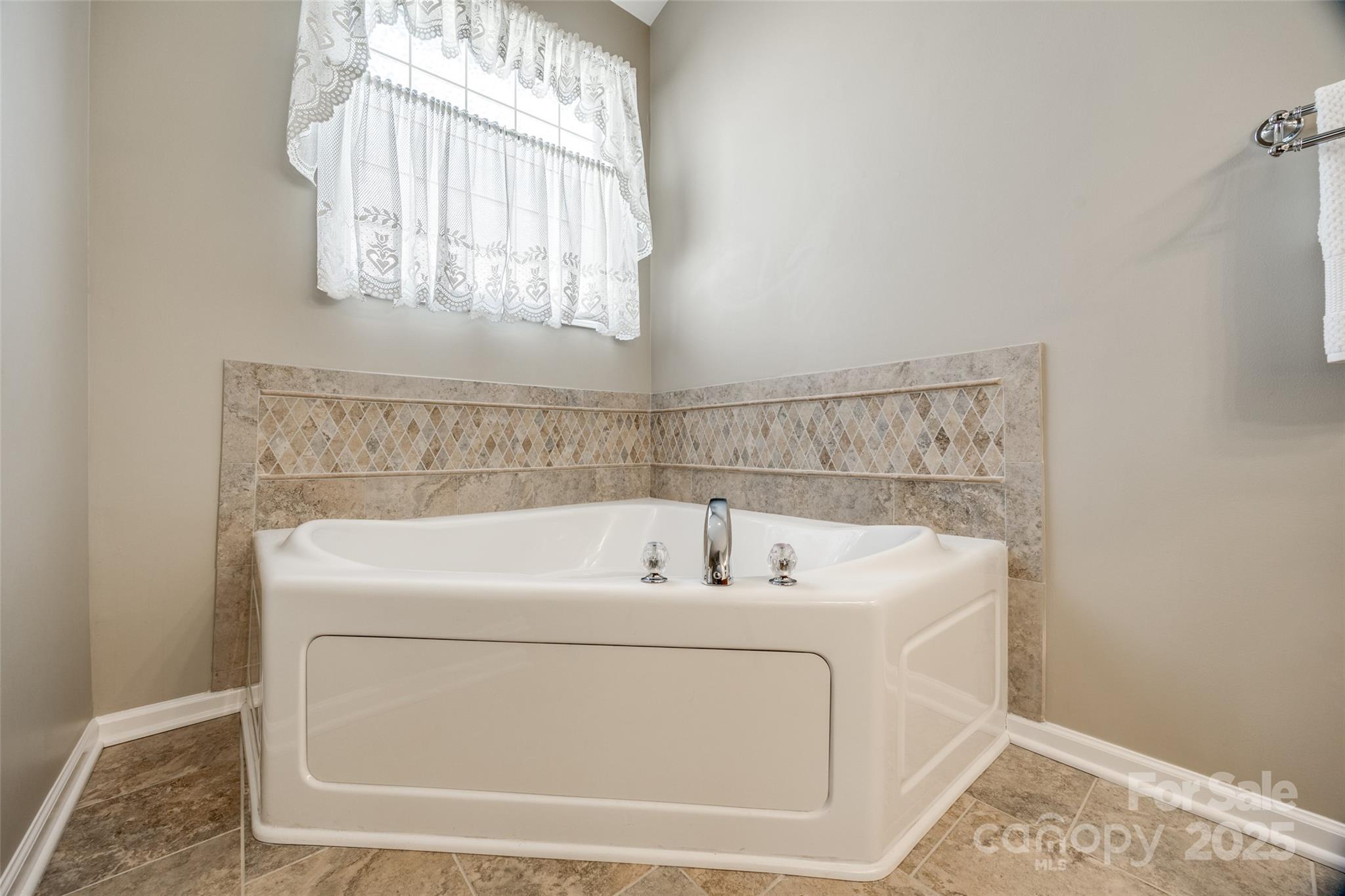 Four Seasons At Gold Hill - Residential