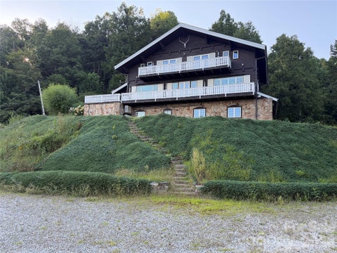 Photo of 316 Grassy Mountain Road, Little Switzerland, NC 28749 (MLS # 4424171)