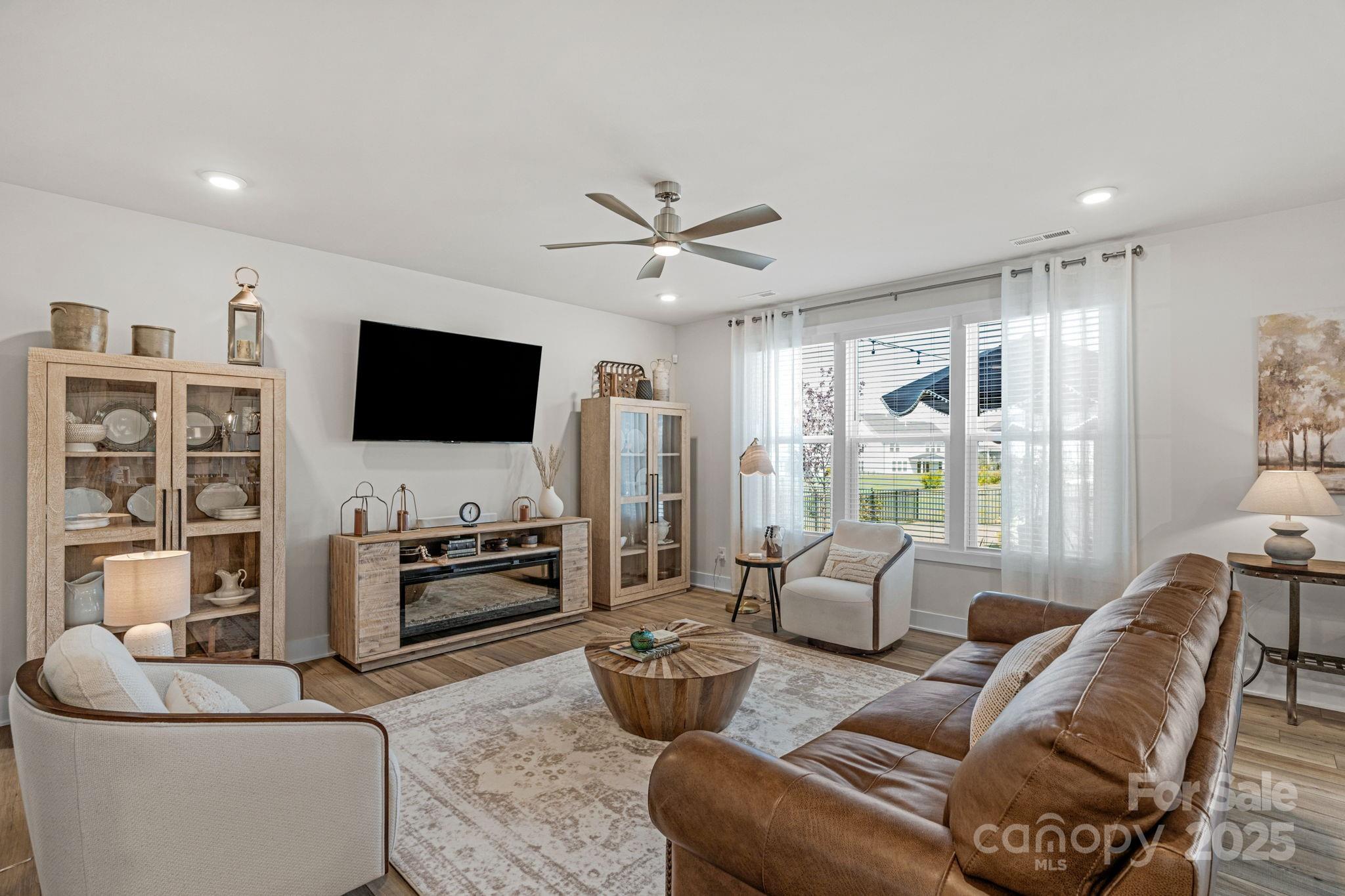 Ridgecrest - Residential