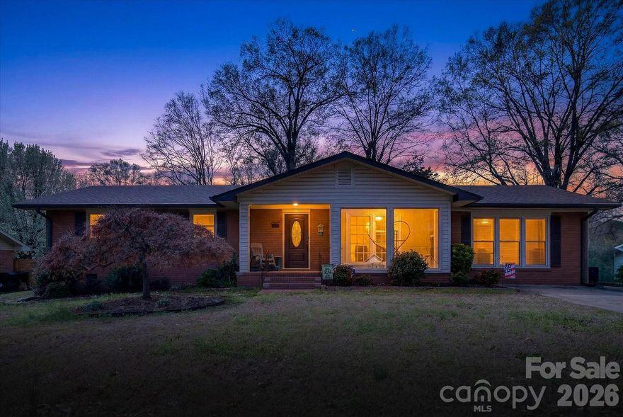 Welcome to this wonderful home nestled with easy access to everything you need! Commuters will love the convenient proximity to Interstate 77, while shopping and dining are just minutes away. Outdoor enthusiasts will appreciate the nearby Cherry Park, perfect for weekend adventures.
This home features a distinctive sunken living room that adds character and charm, along with a versatile bonus room that can be transformed into whatever suits your lifestyle — whether that's a home theater, man cave, or the perfect space for a pool table.
Step outside to your spacious, fenced backyard, ideal for pets to roam freely and family cookouts on the deck. Nature lovers will delight in the variety of bird species that frequently visit, making the backyard a peaceful retreat you'll never want to leave.