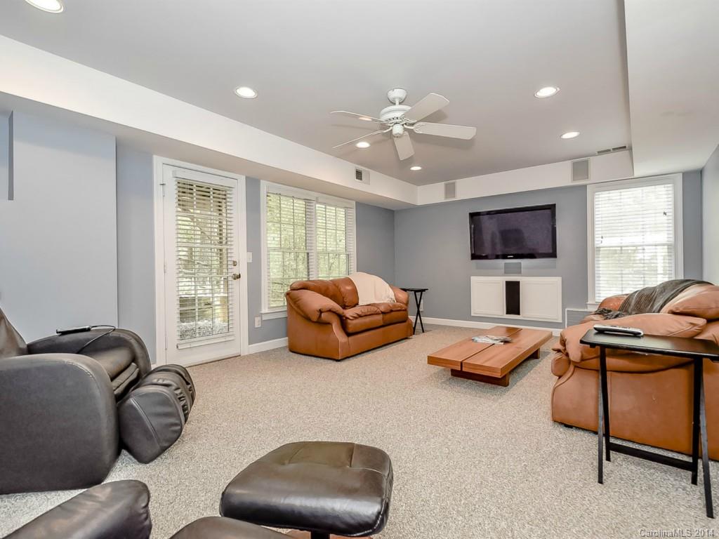 Alexander Hall - Residential