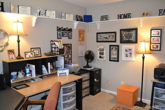 Tega Cay - Residential