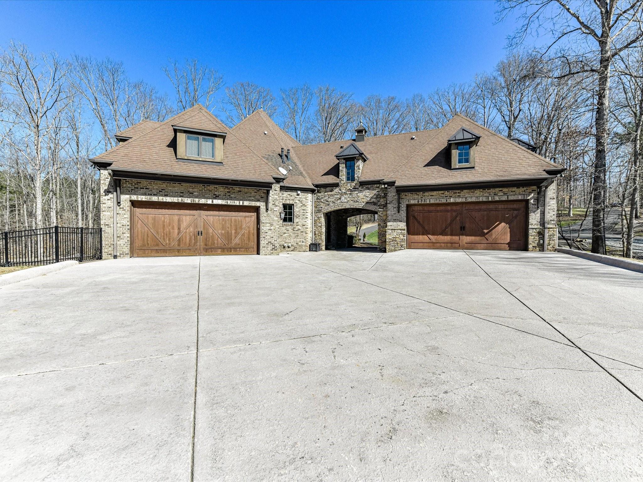 Enclave - Residential