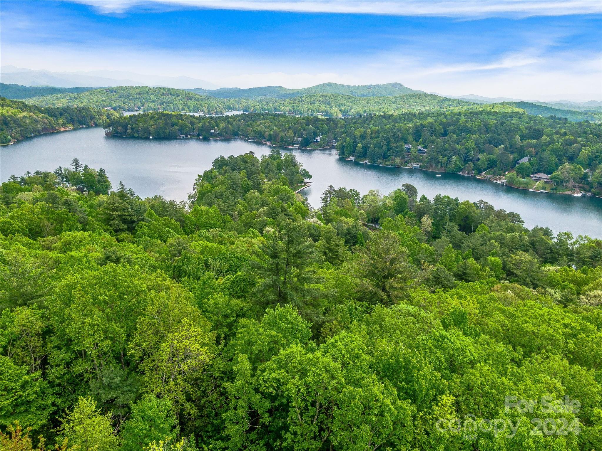 721 Lakeside Drive