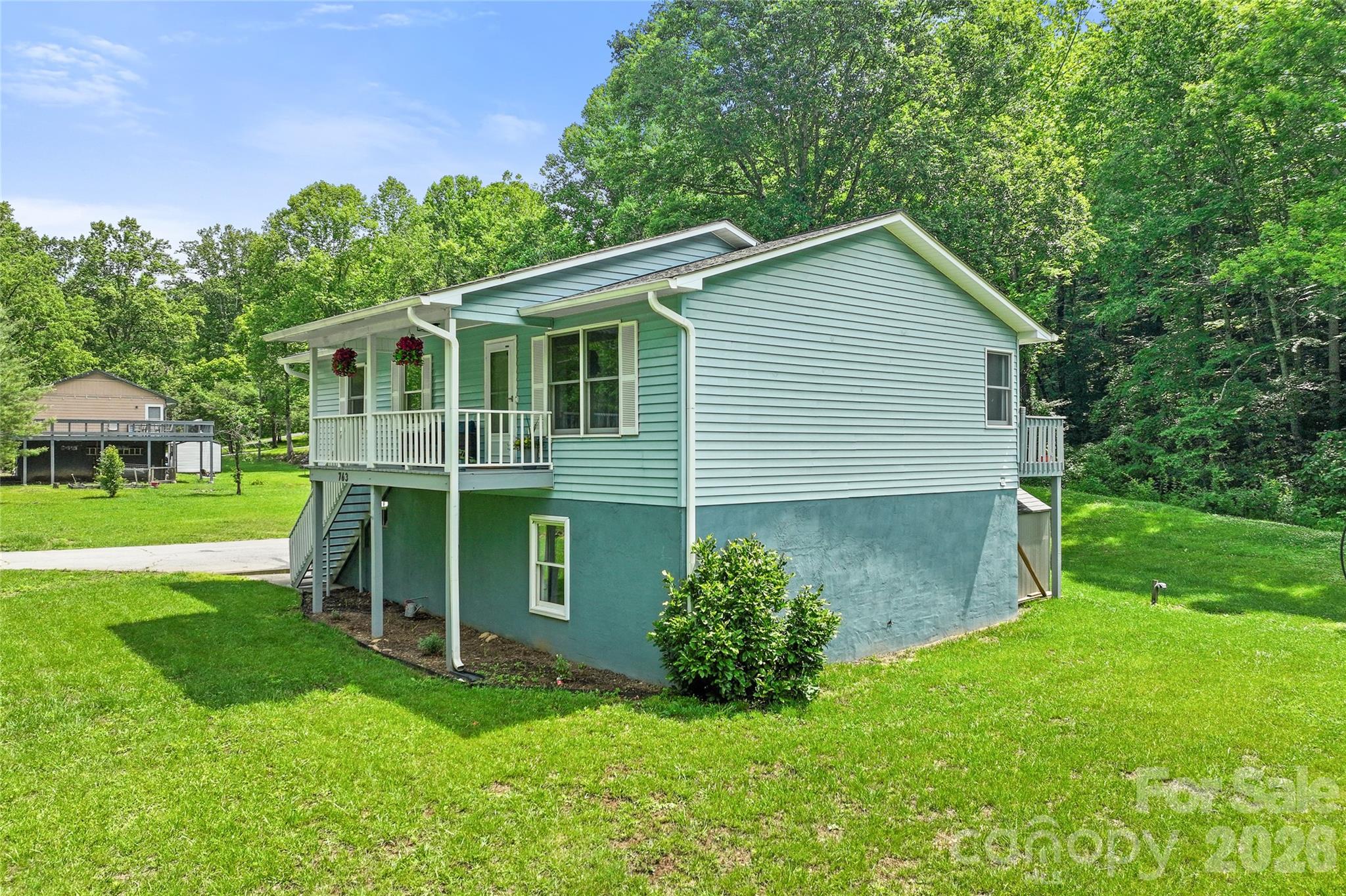 763 Bee Tree Road