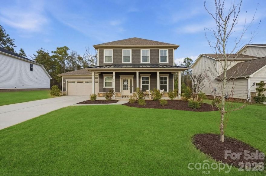 Like-new construction without the wait! This 2022-built home in Southstone offers modern finishes, an open and airy floor plan, and over 2,500 square feet of stylish living space. The chef’s kitchen anchors the main level with a large island, breakfast bar, walk-in pantry, and effortless flow into the great room with fireplace.
Upstairs, the expansive primary suite provides a peaceful retreat, complemented by two additional bedrooms and versatile loft space. A functional drop zone, abundant storage, and attached two-car garage add to the home’s smart design.
Enjoy community amenities including a pool, clubhouse, playground, and sidewalks — all just minutes from shopping, dining, and commuter conveniences. This move-in-ready home offers the perfect blend of comfort, style, and location.