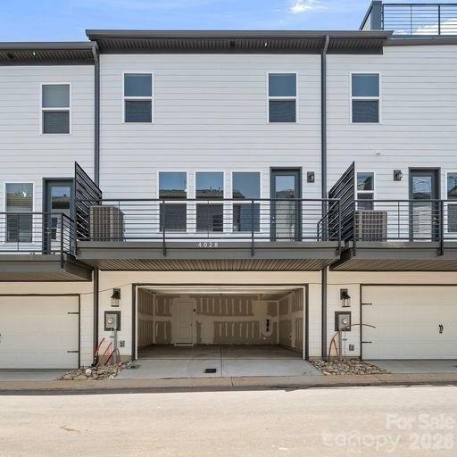 Hudson Oaks - Residential