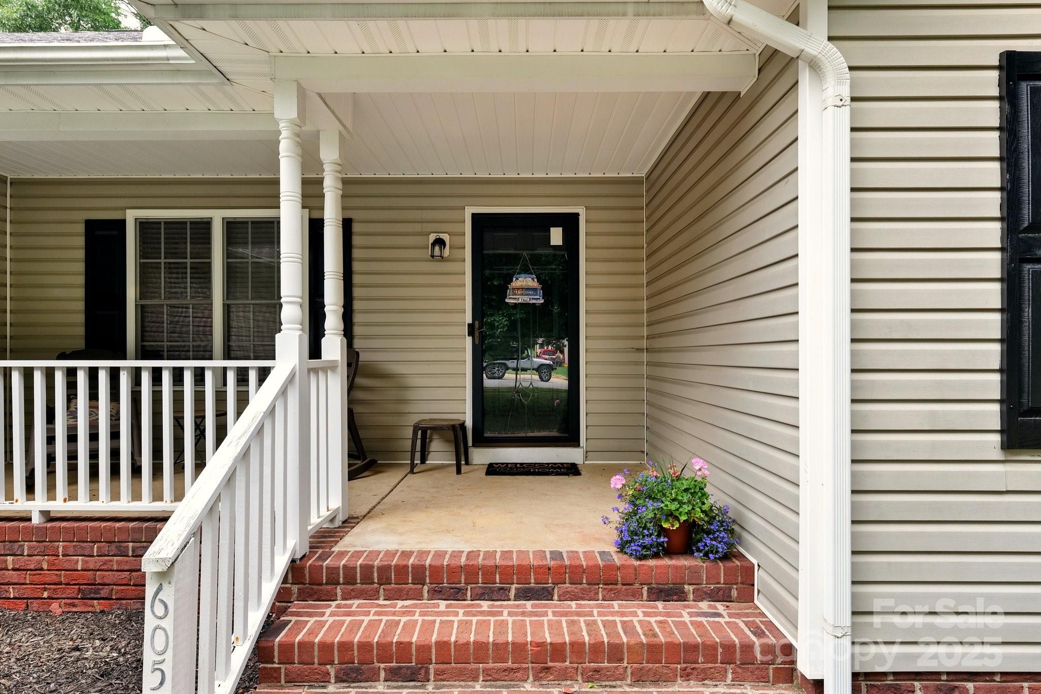 605 Beavers Cove Lane NW 15