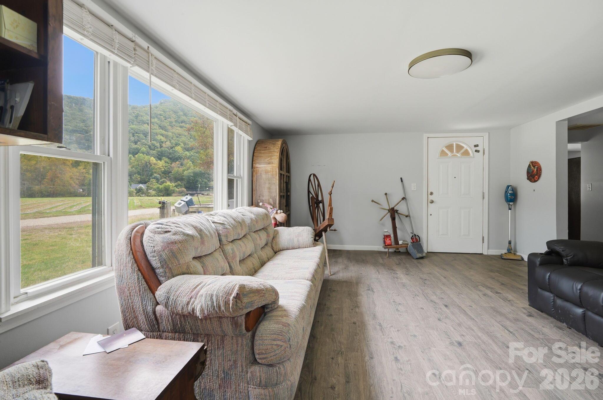 1015 Mundy Field Road