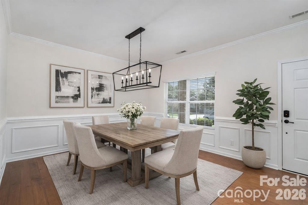 1528 Spring Blossom Trail