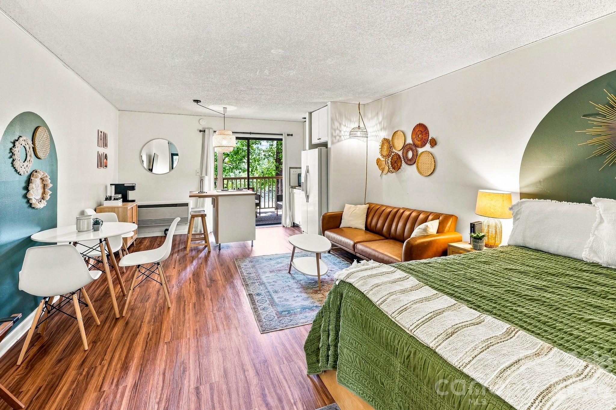 160 Whitney Boulevard 49