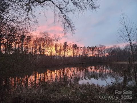 1021 Stinson Glen Lane Charlotte NC 28214