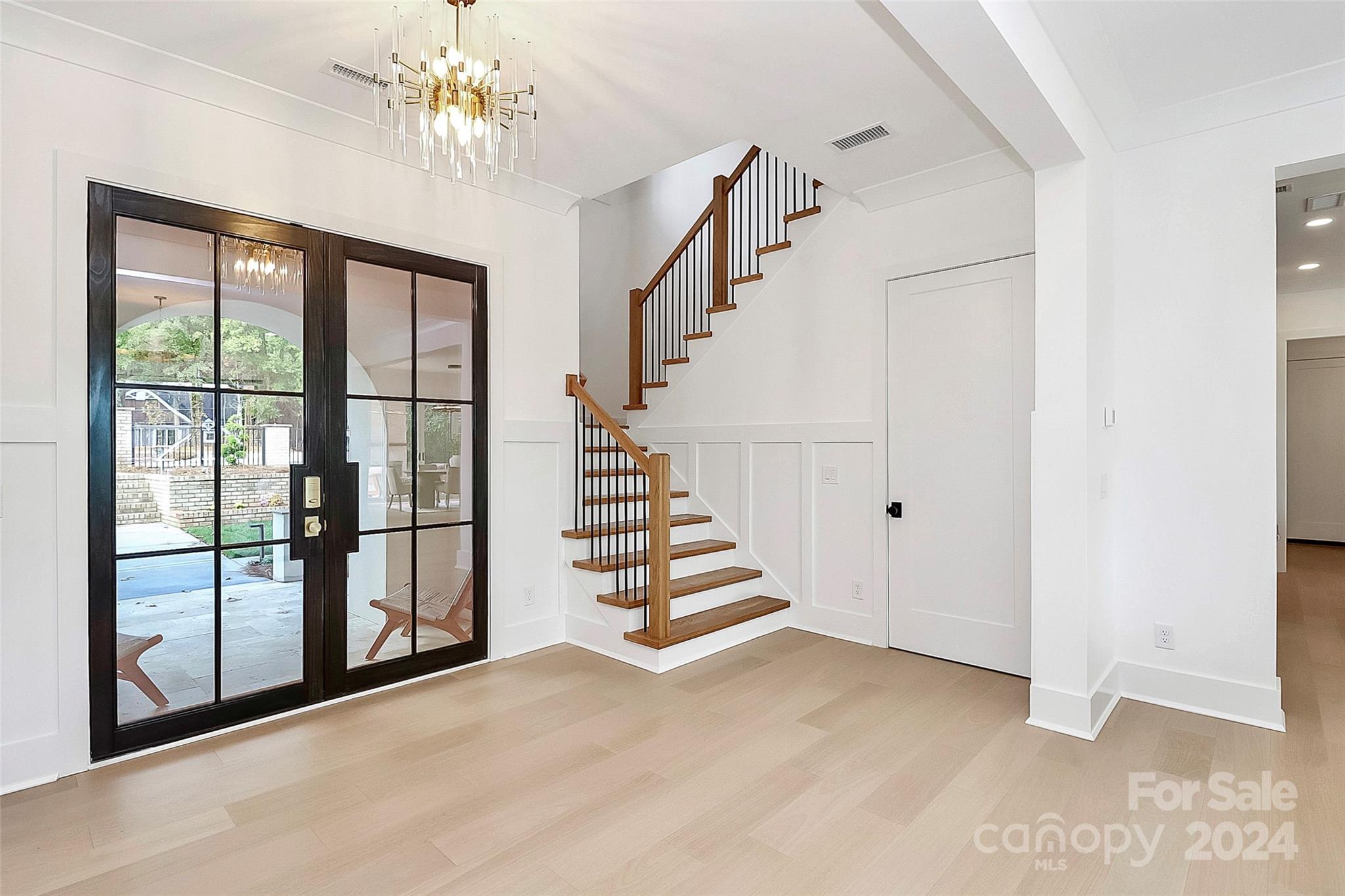 Point Largo - Residential