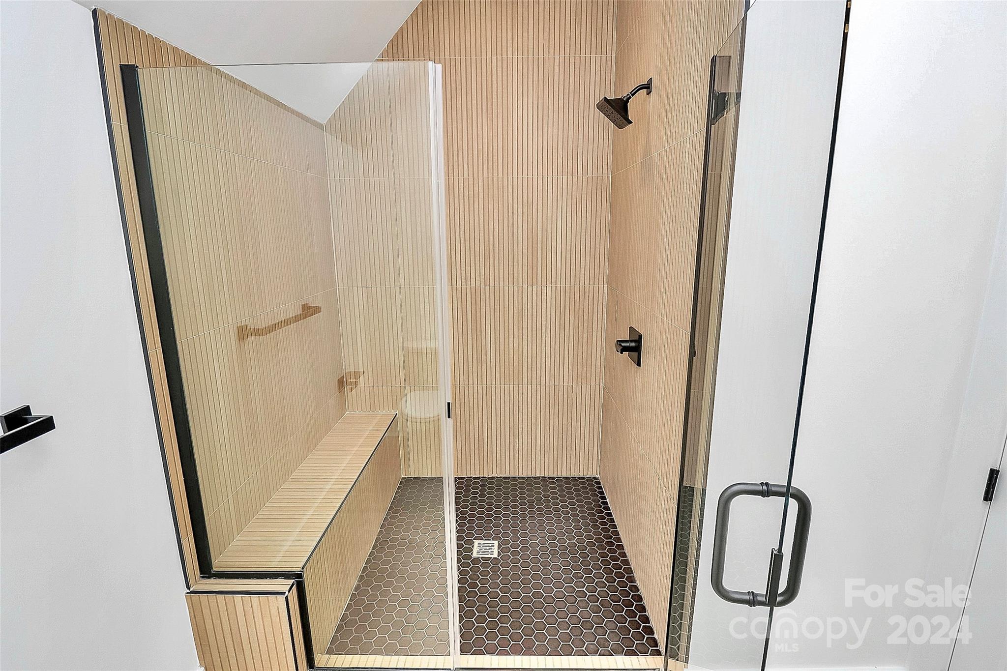 Point Largo - Residential