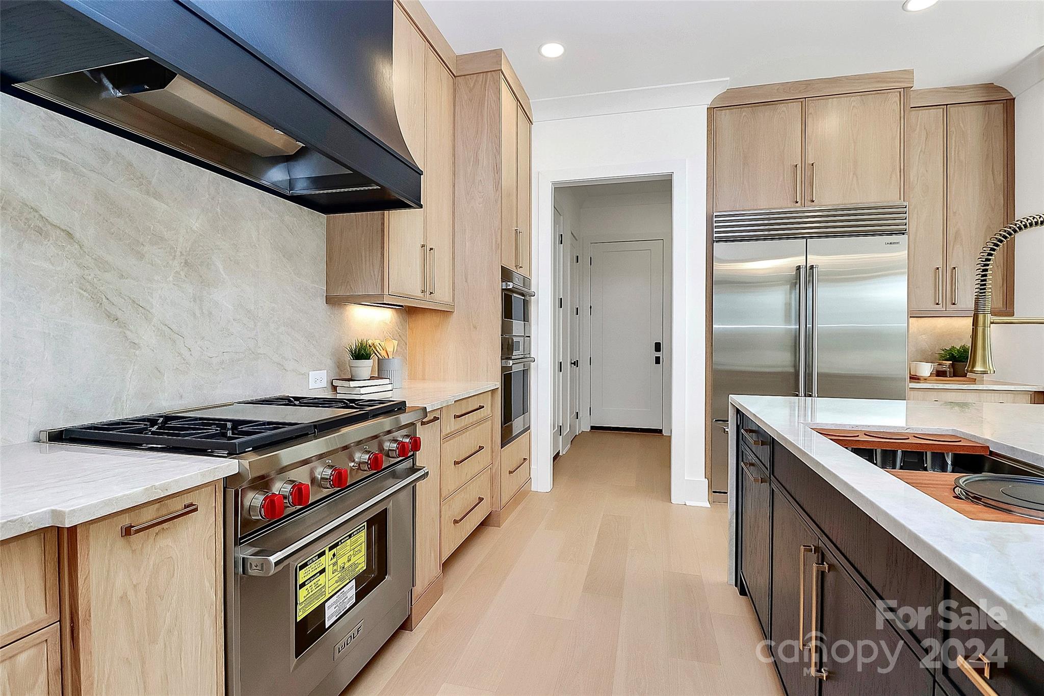 Point Largo - Residential