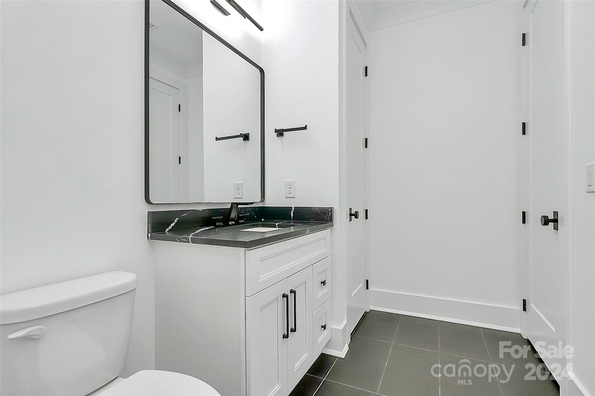 Point Largo - Residential