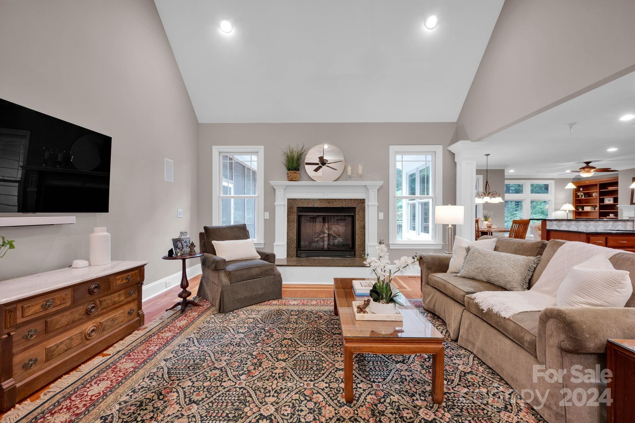 Pebble Bay - Residential