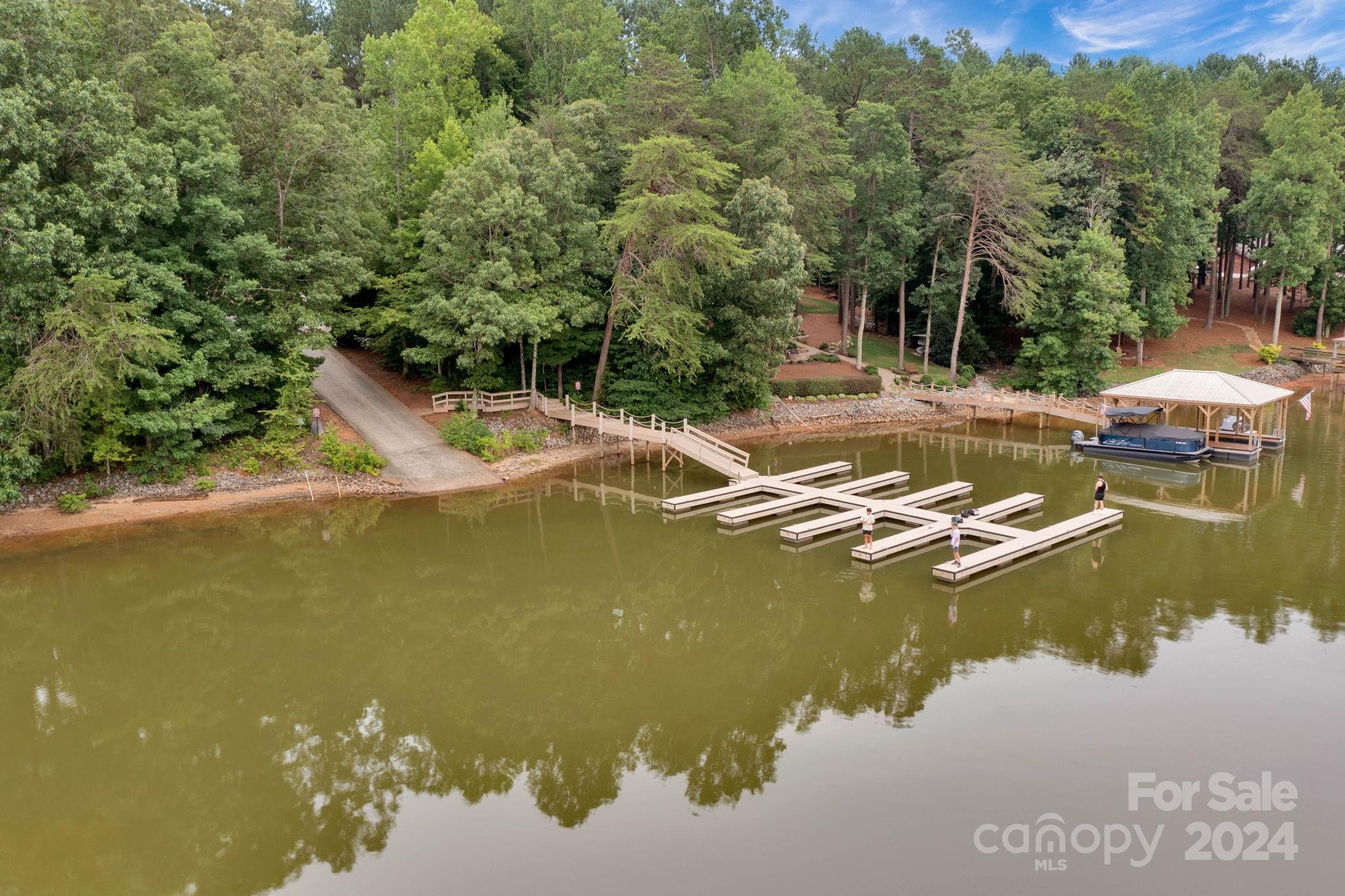 Pebble Bay - Residential