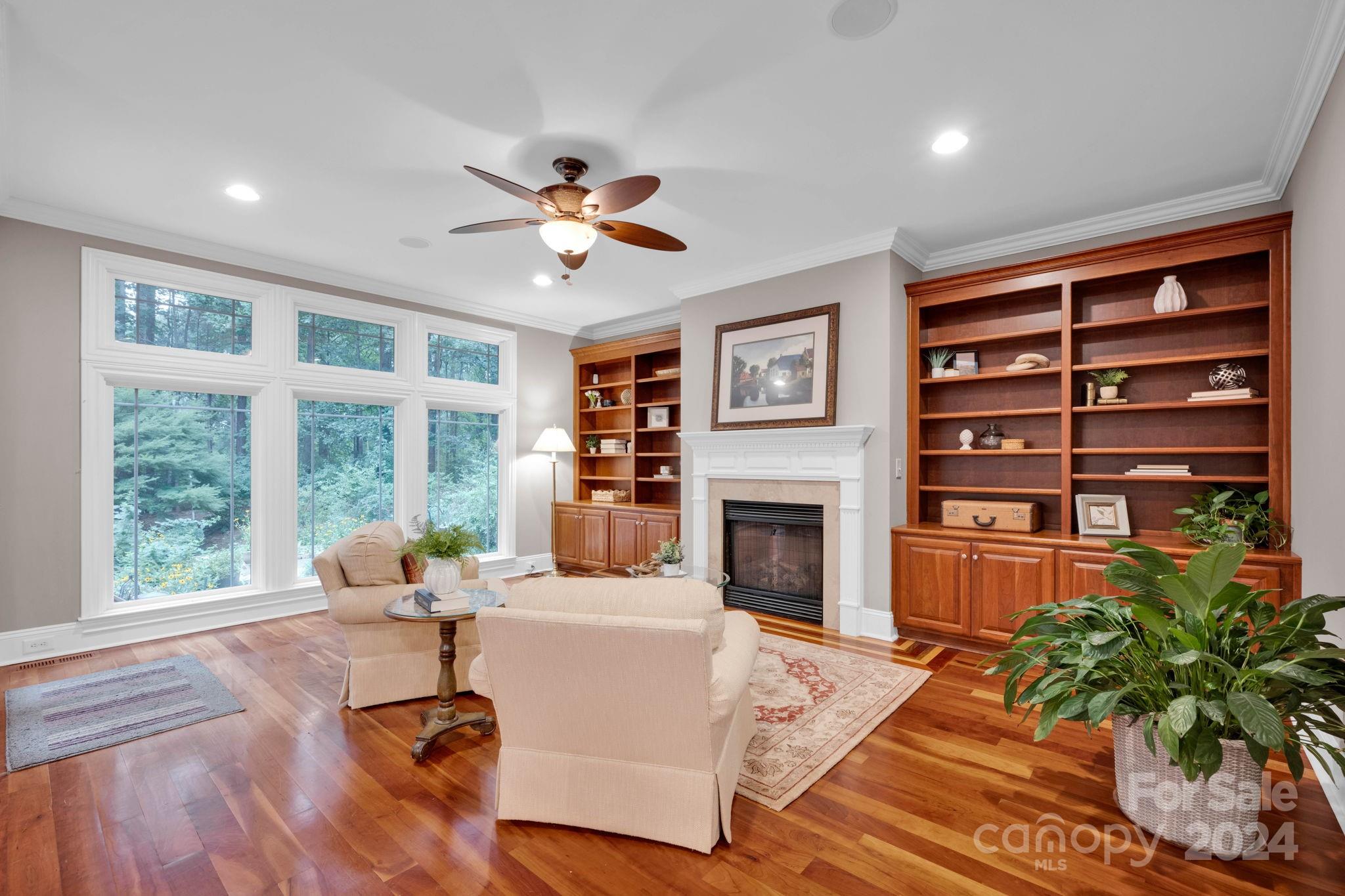 Pebble Bay - Residential