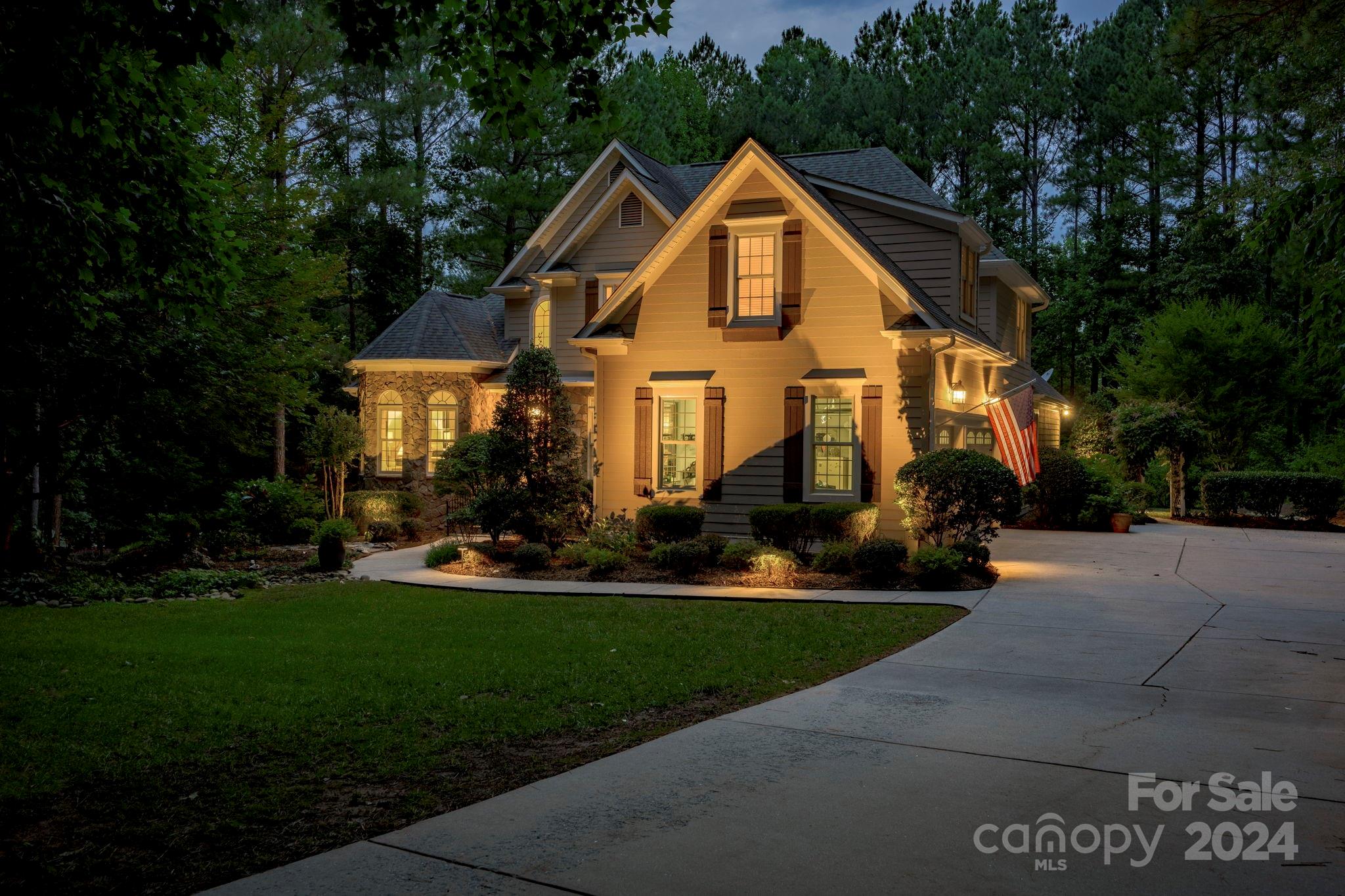 Pebble Bay - Residential