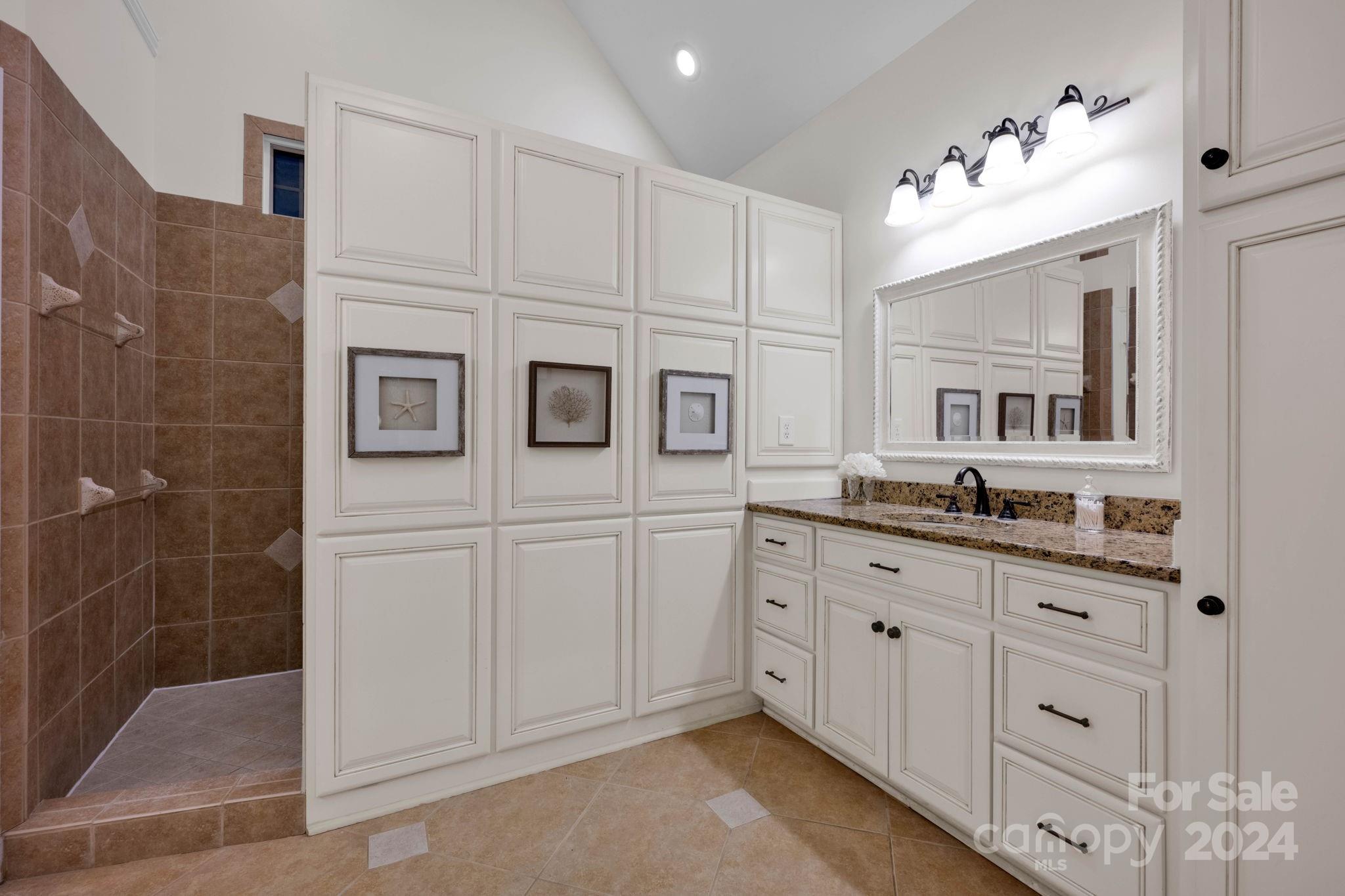 Pebble Bay - Residential