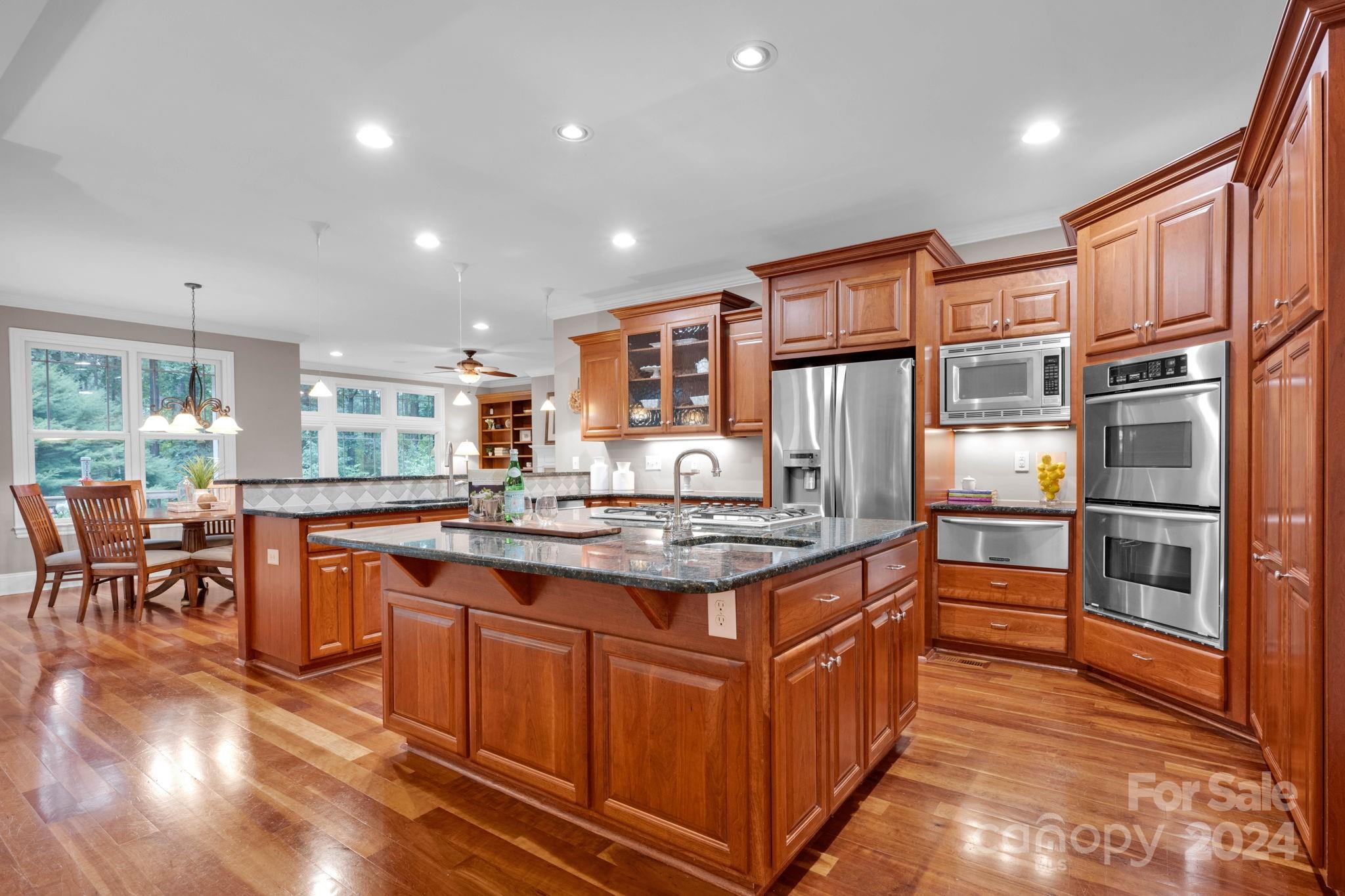 Pebble Bay - Residential