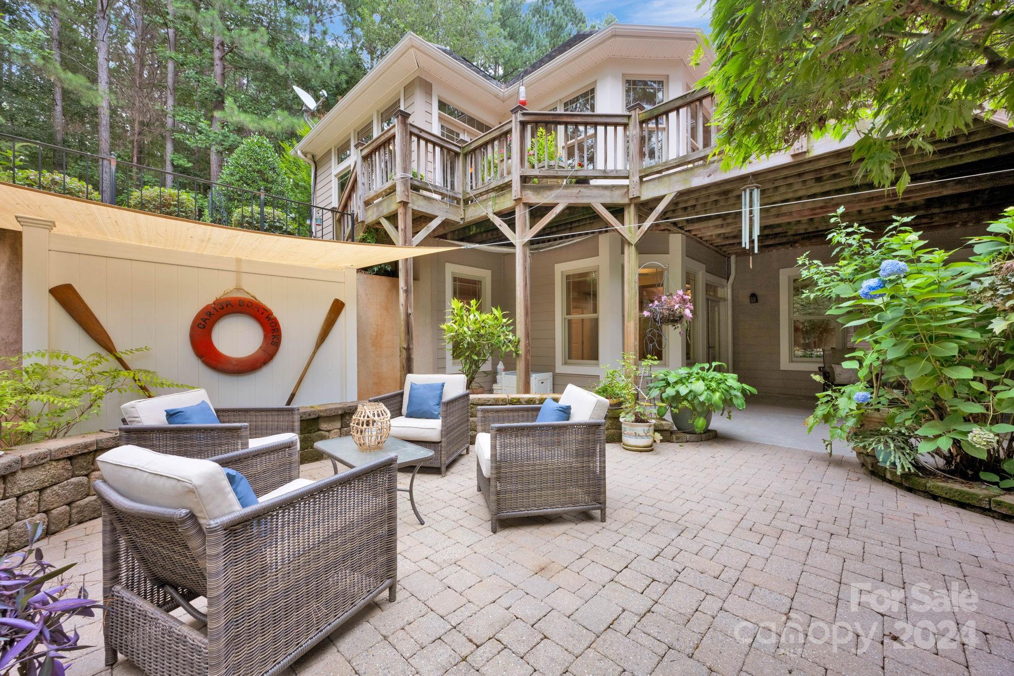 Pebble Bay - Residential