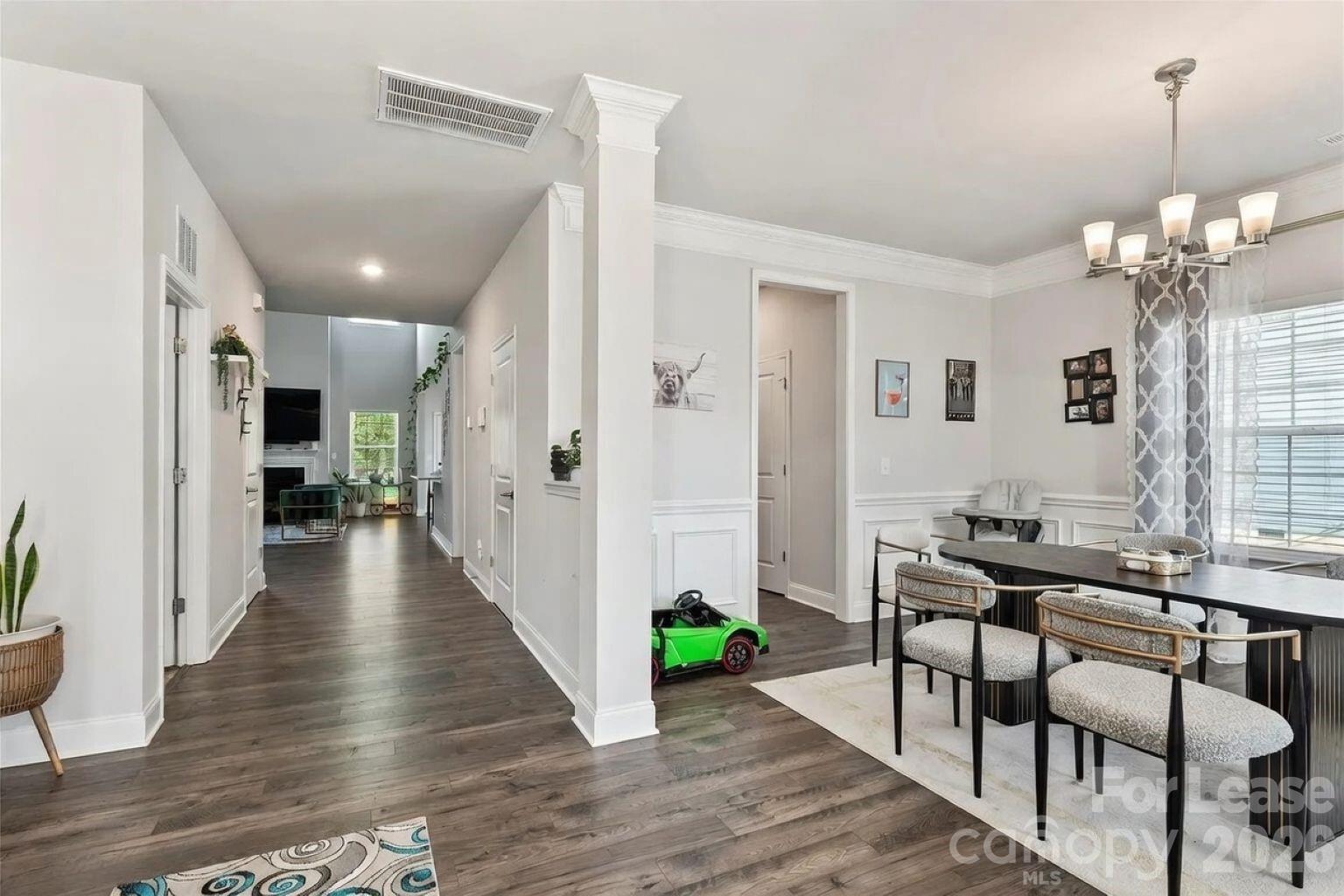 11732 Glenwood Drive