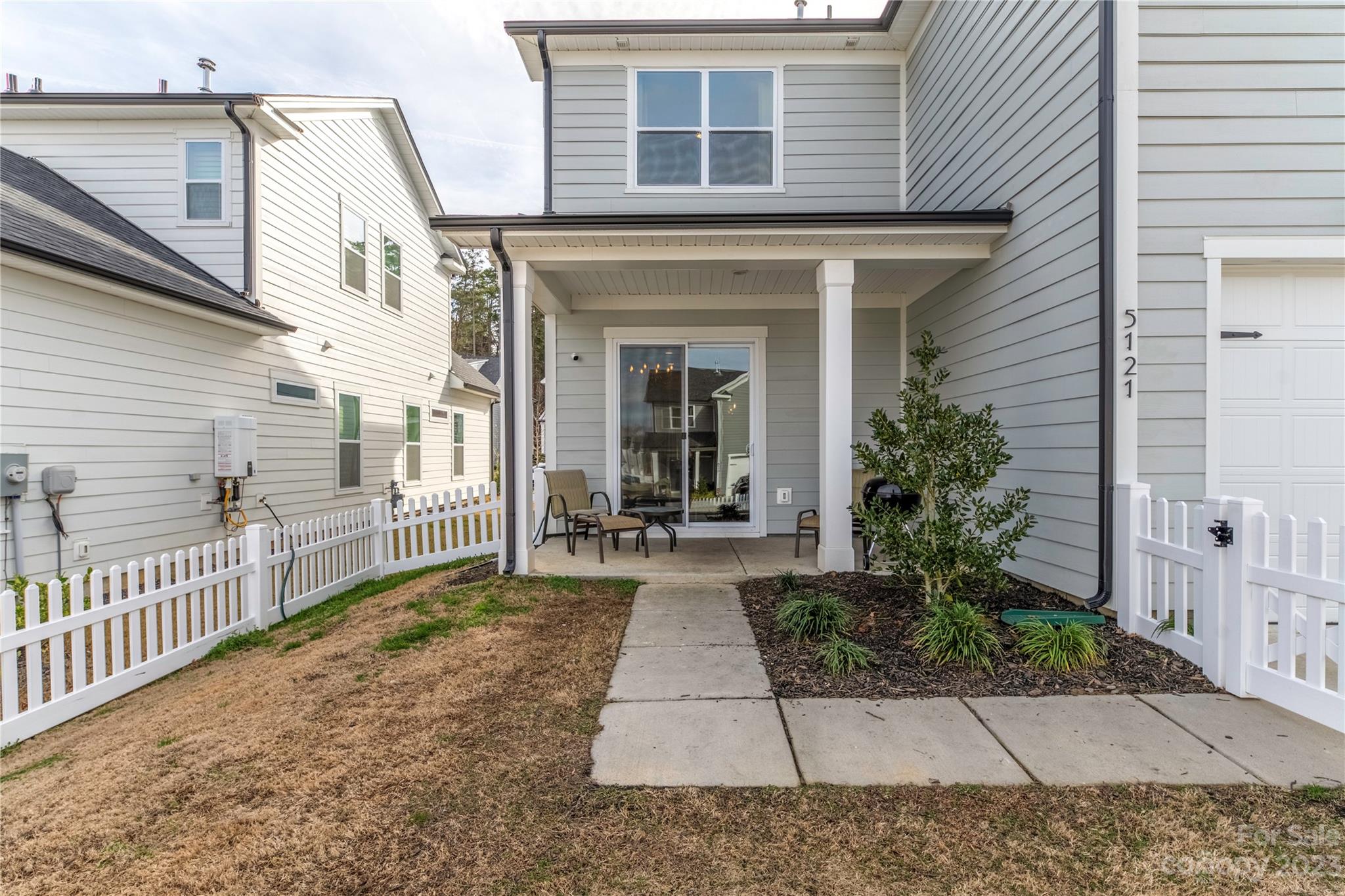 Tennyson - Residential