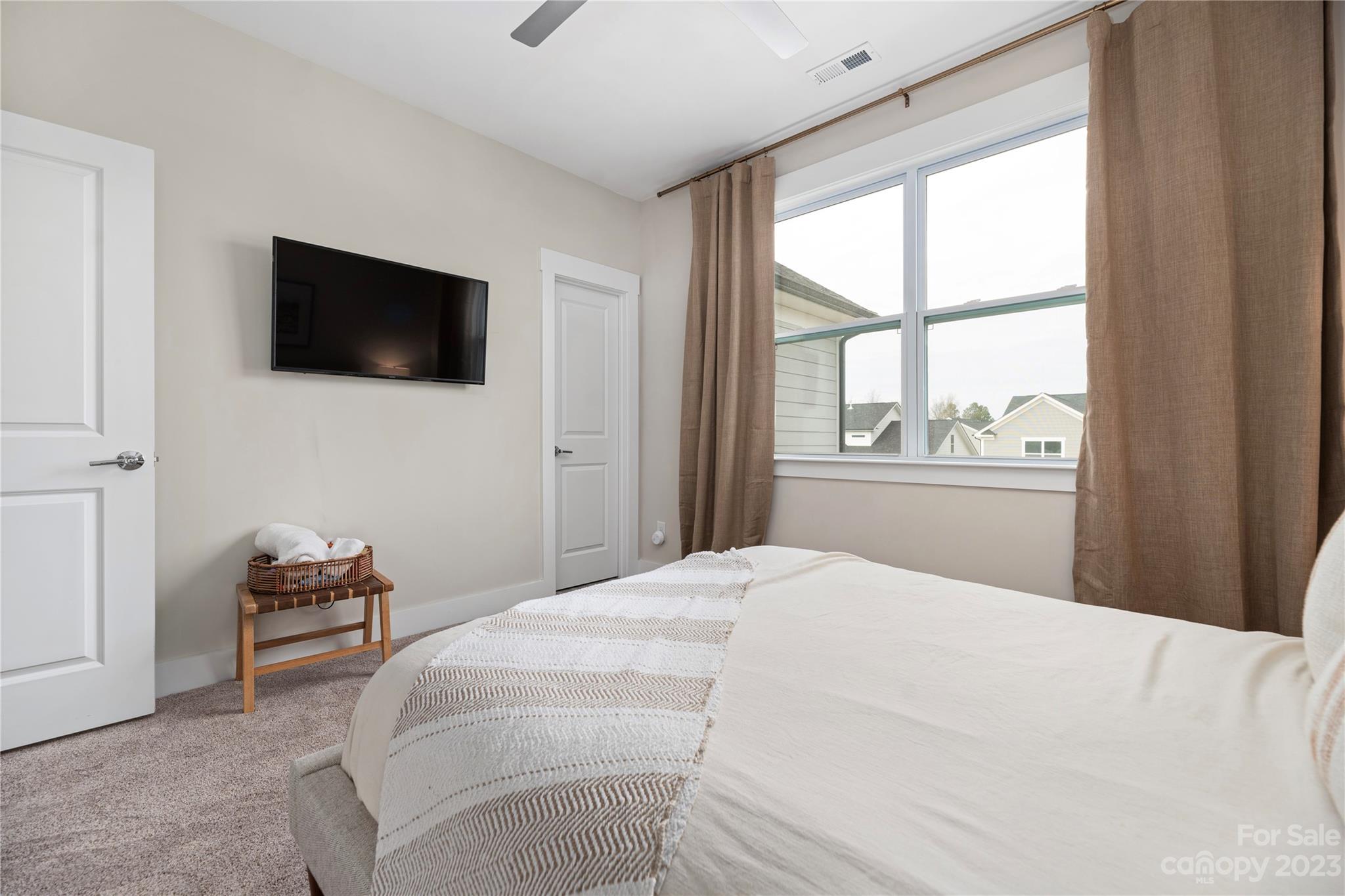 Tennyson - Residential