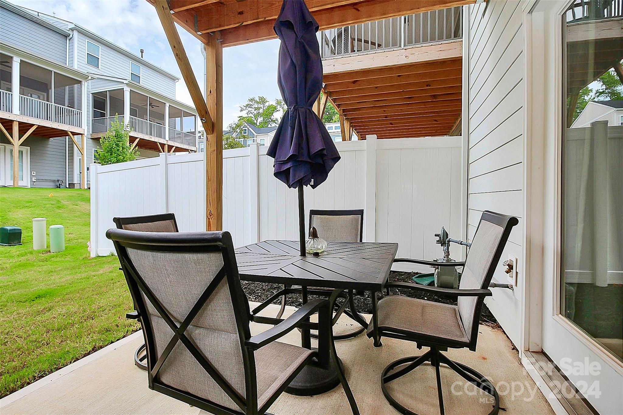 Roseglen - Residential