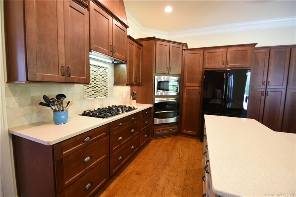 Seven Oaks - Residential