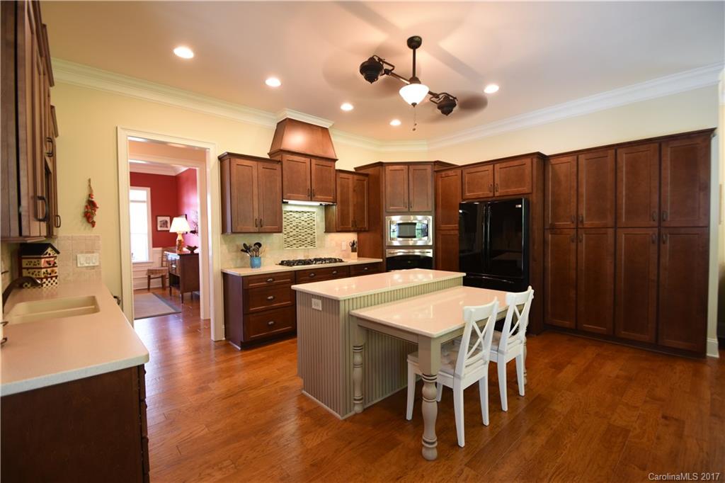 Seven Oaks - Residential