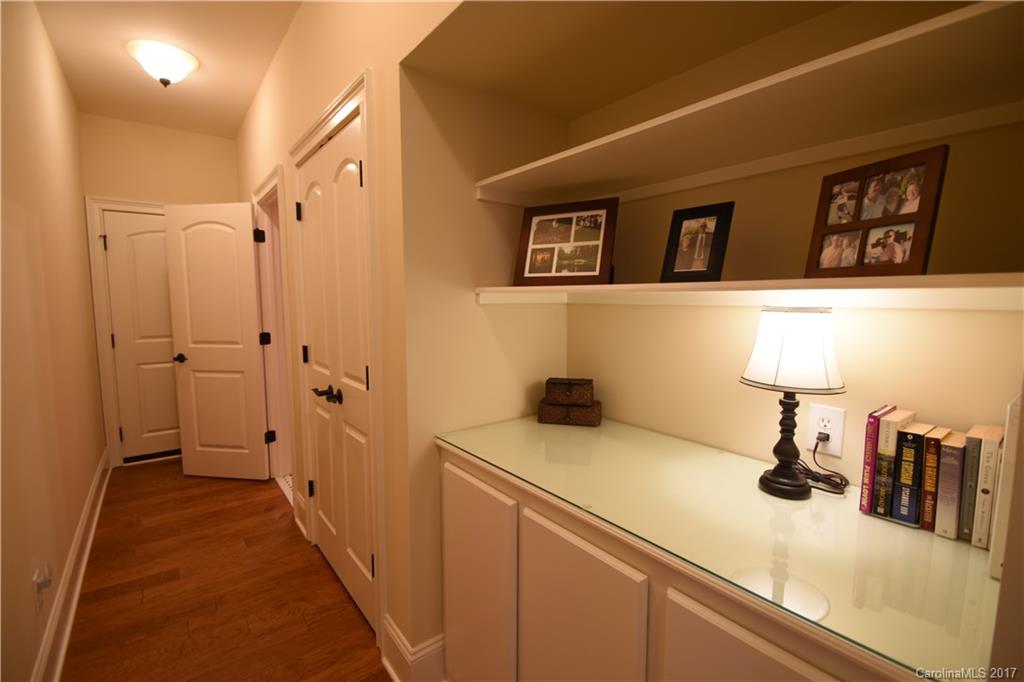 Seven Oaks - Residential