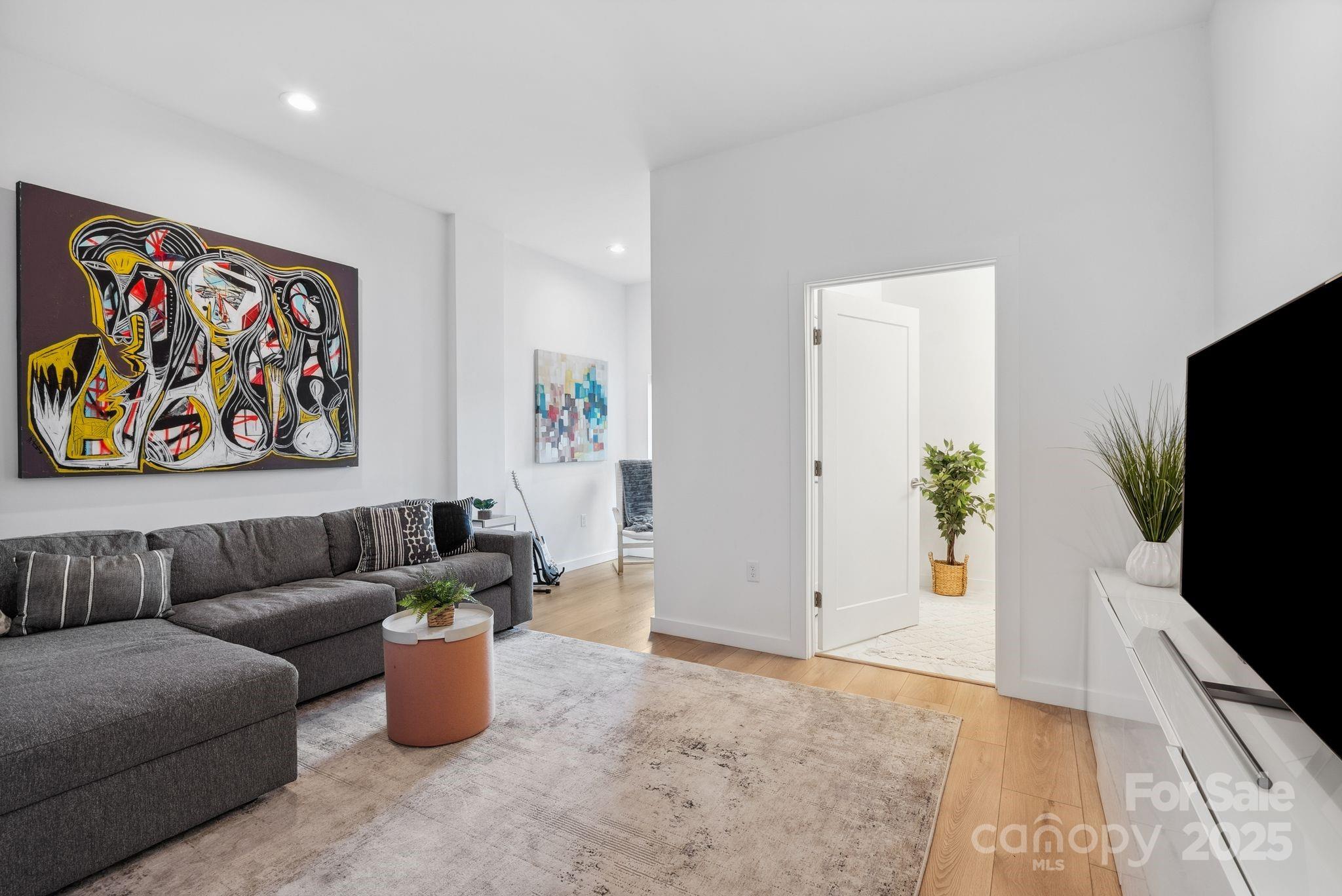 Olivette - Residential