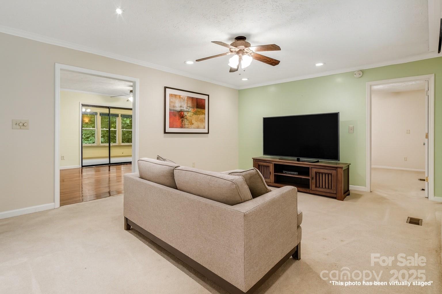 3 Shadywood Circle