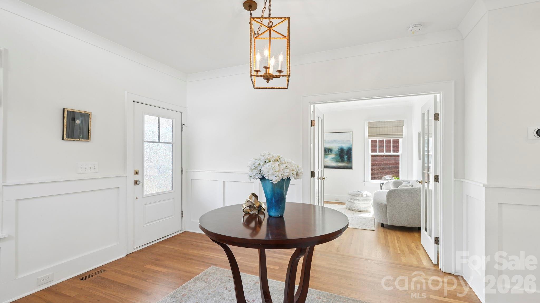 Commonwealth - Residential