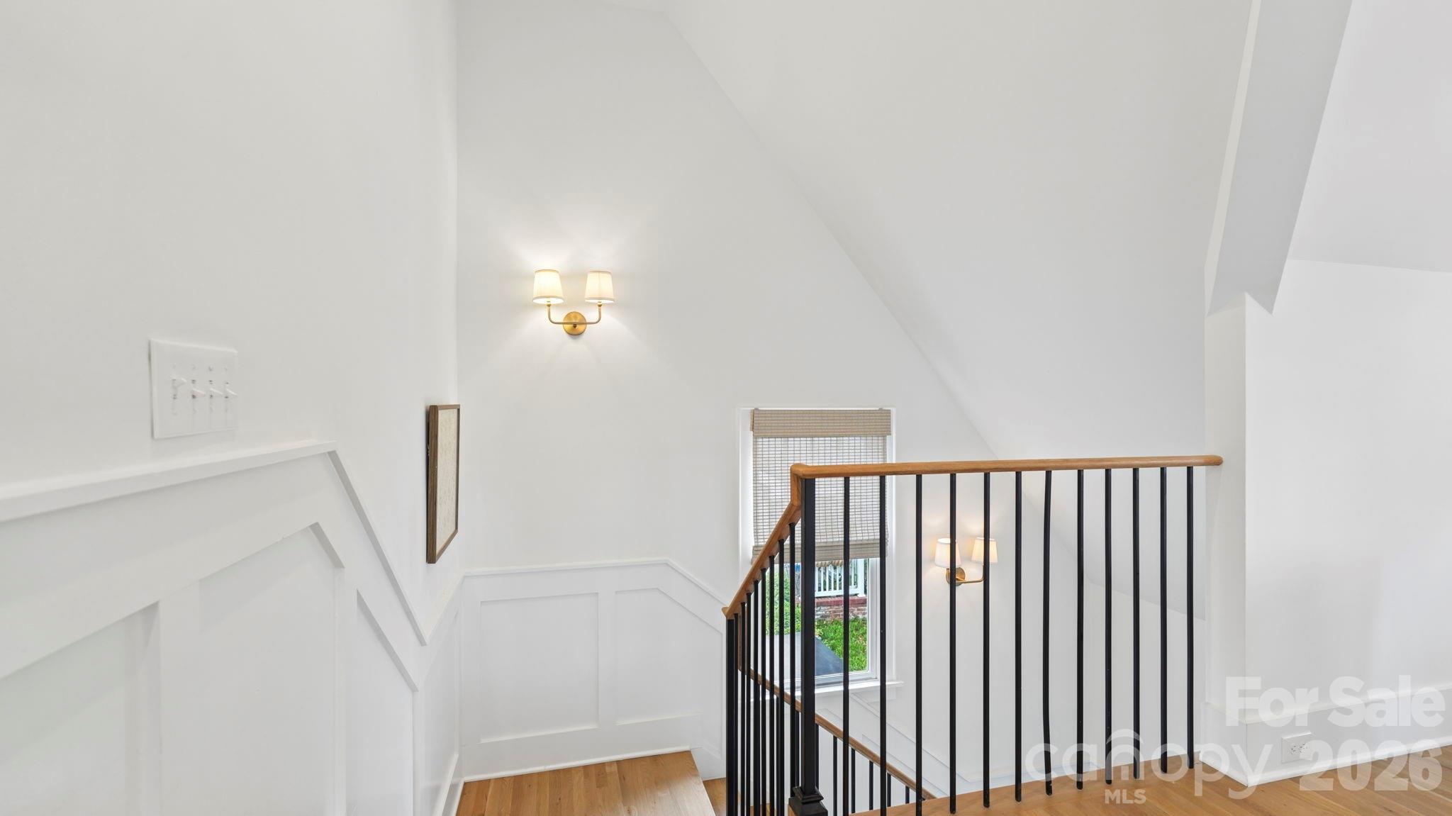 Commonwealth - Residential