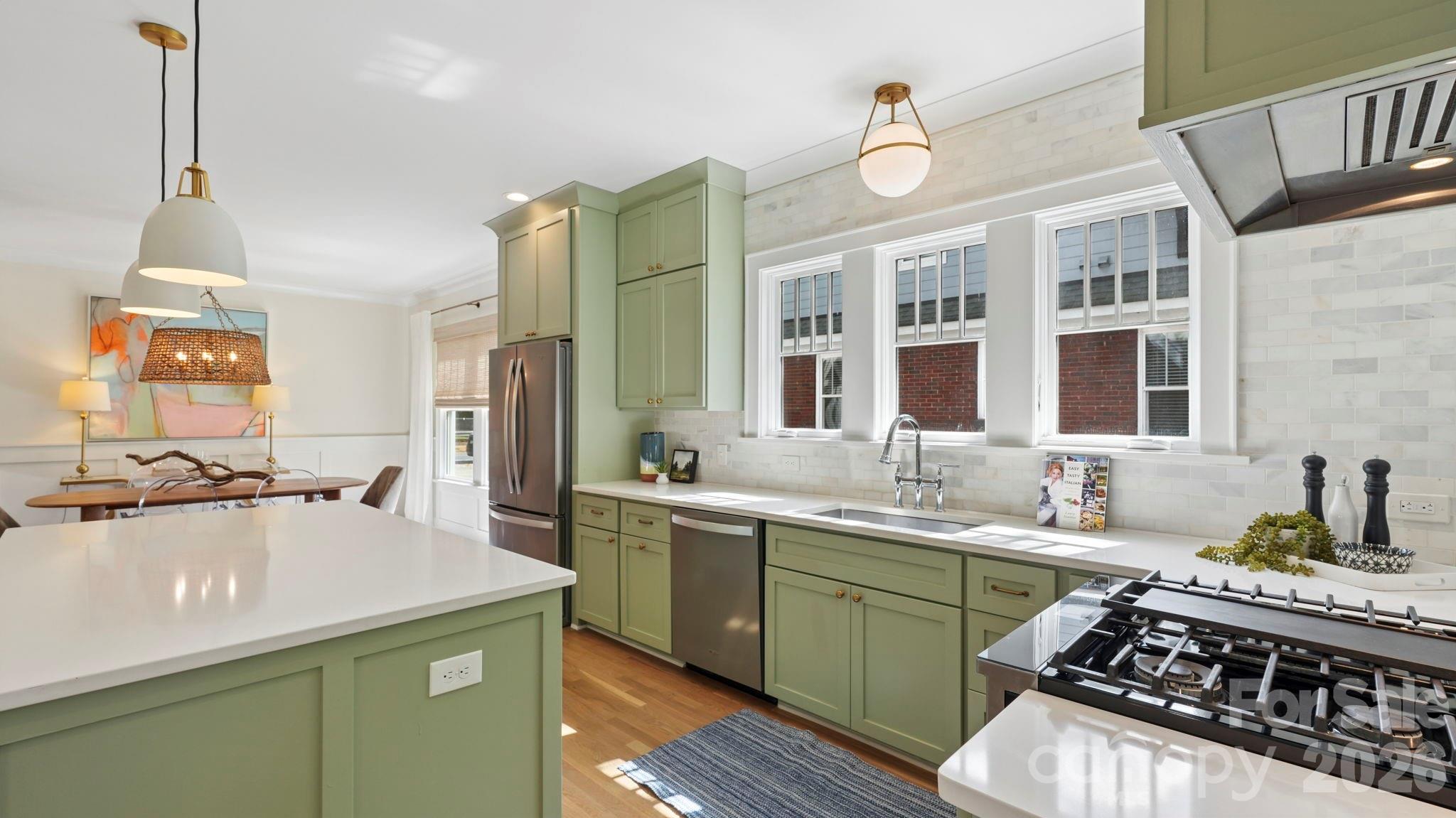 Commonwealth - Residential