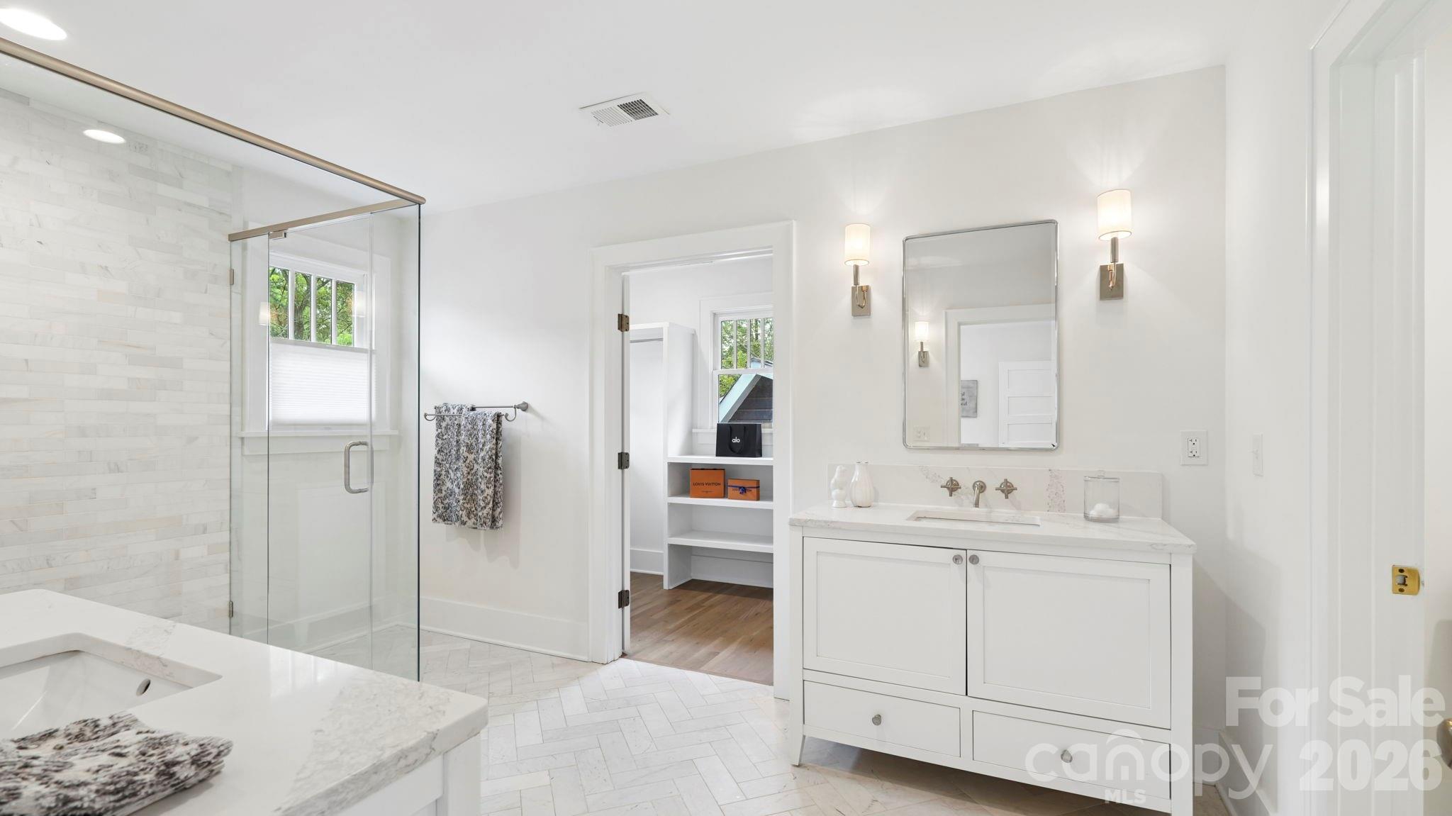 Commonwealth - Residential