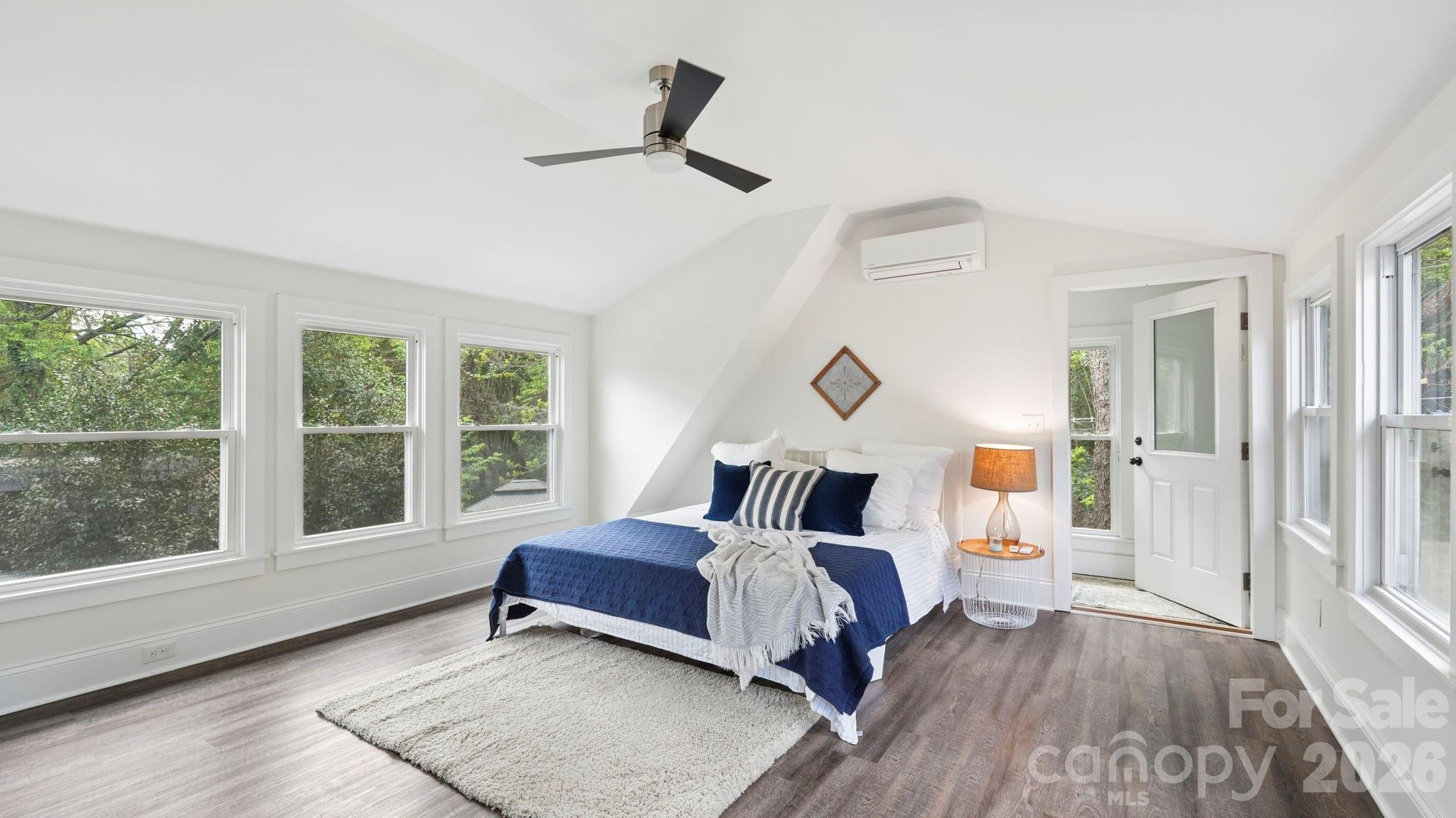 Commonwealth - Residential