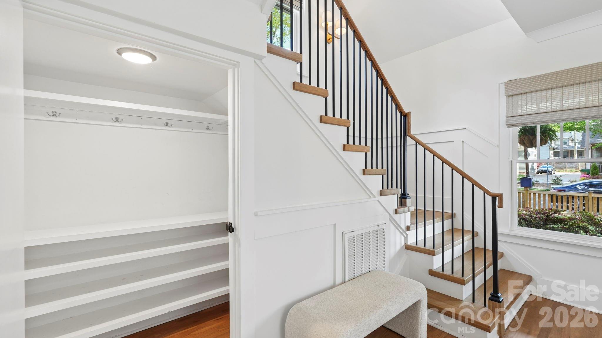 Commonwealth - Residential