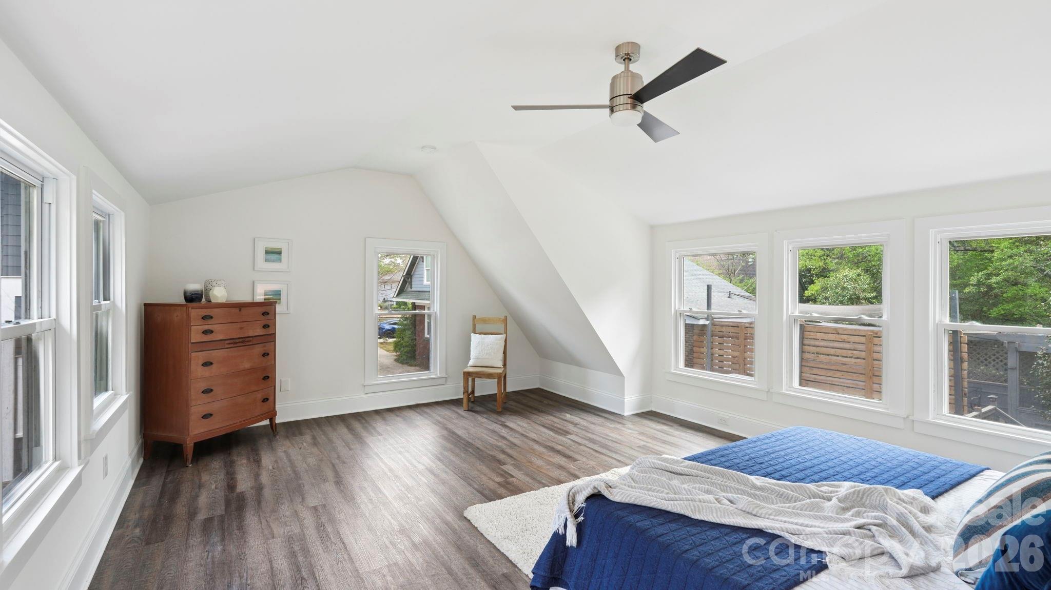 Commonwealth - Residential