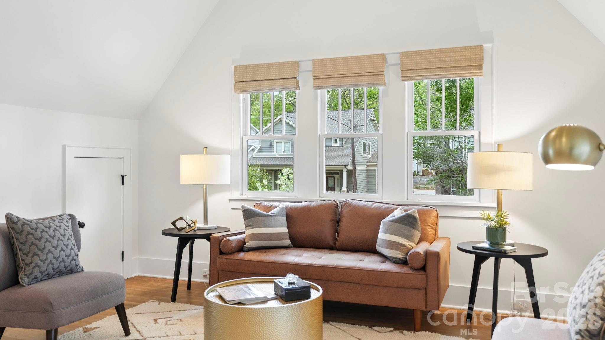 Commonwealth - Residential